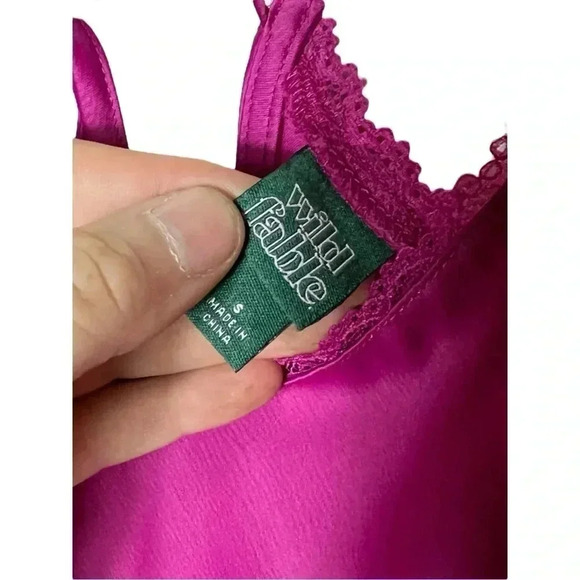 1683. WILD FABLE MINI LENGTH SLIP DRESS SIZE SMALL HOT PINK IN COLOR OPEN BACK - Picture 6 of 10